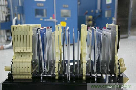 逆天的新能源！探訪“明日之星”——Bolt電池系統