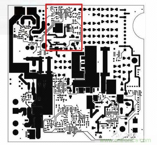 這是自動測試設(shè)備的PCB，因為事先了解過那顆SEPIC轉(zhuǎn)換器（以紅框標(biāo)示），我的設(shè)計第一次就成功。